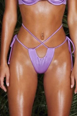 Side Tie Thong Bikini Bottoms In Lilac